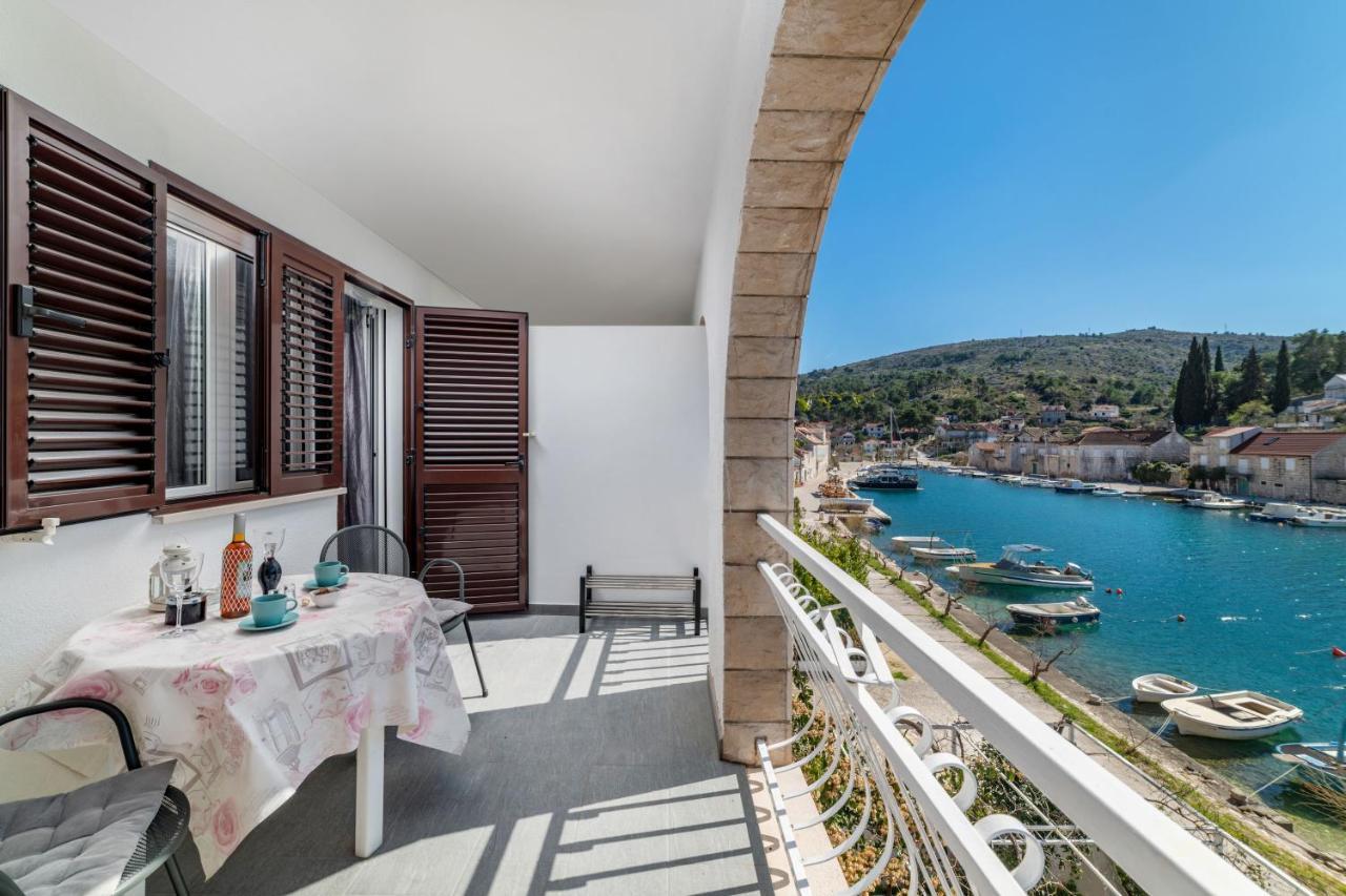 Amare Apartments Bobovisca Екстер'єр фото