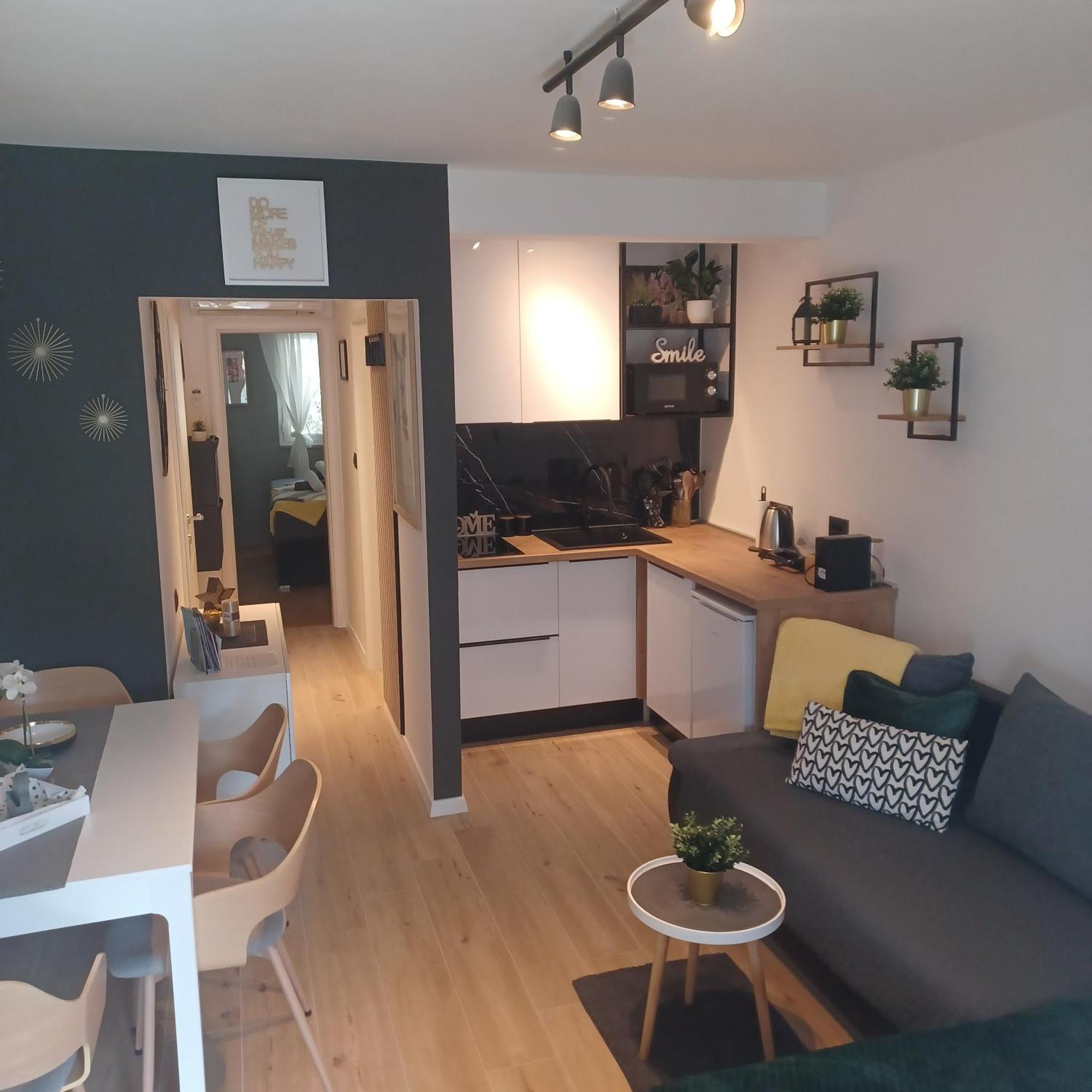 Amare Apartments Bobovisca Екстер'єр фото